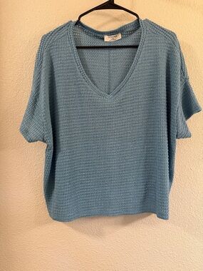 Zenana Outfitters Sky Blue V-Neck Waffle Knit Short Sleeve Sweater